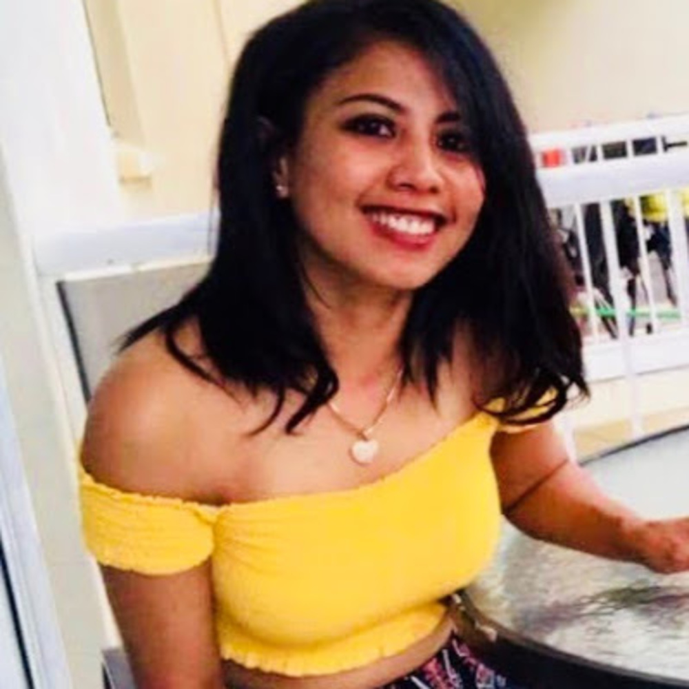 Meet your Posher, Ria
